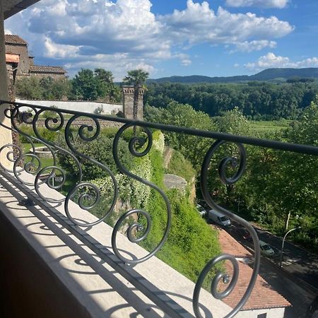 Le Casette Sugli Archi Sutri Bagian luar foto